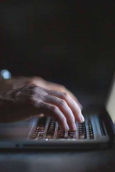 hand-typing-NSM